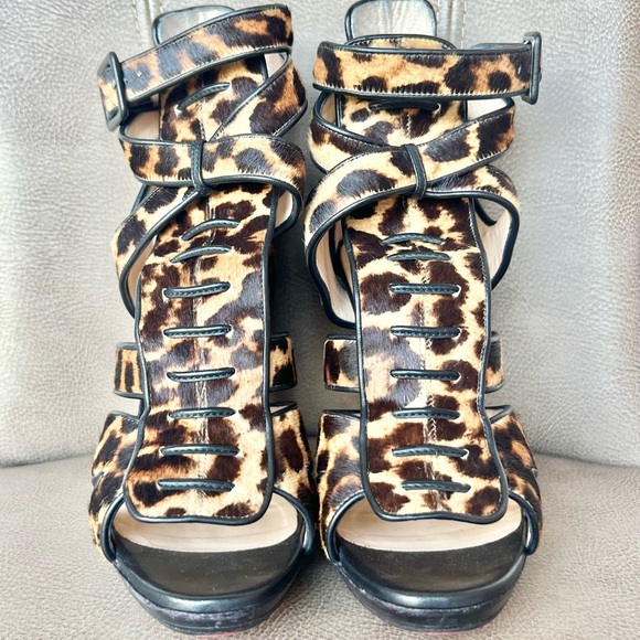 Christian loub Keny 120 Leopard Calf Hair Brown Black Gladiator Peep Toe 38 1/2 - Picture 5 of 16